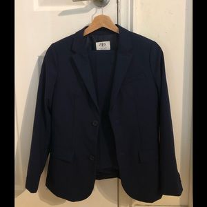 Zara boys suit- Navy- size 13-14 years old- excellent condition- worn twice